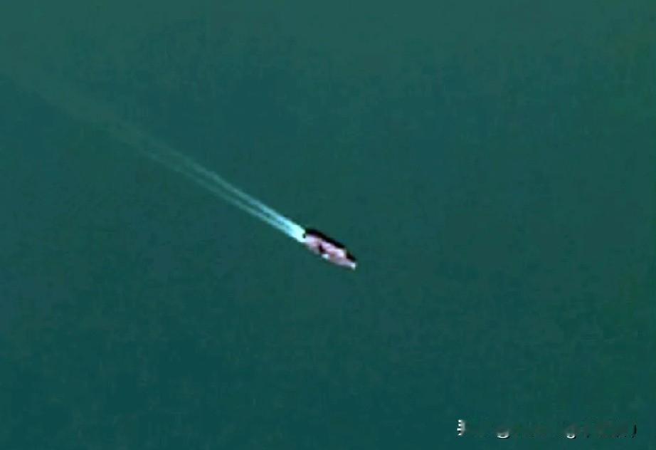 福建舰渤海一路狂飙，舰机磨合近尾声，上半年锚定青岛福建舰在渤海展开高强度