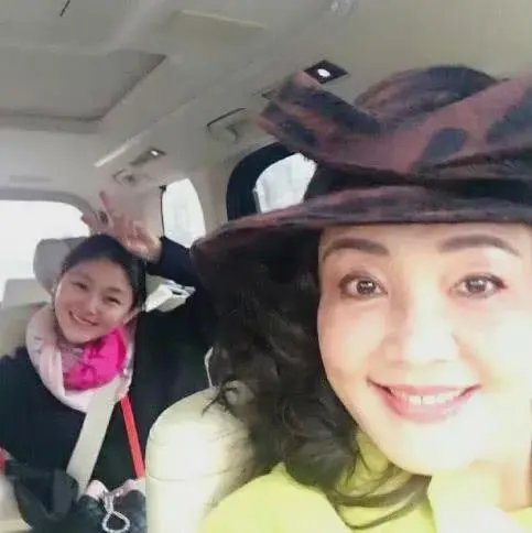 有人问张兰：“对前儿媳真的问心无愧吗？”张兰斩钉截铁的回答道：“当然！坦坦荡