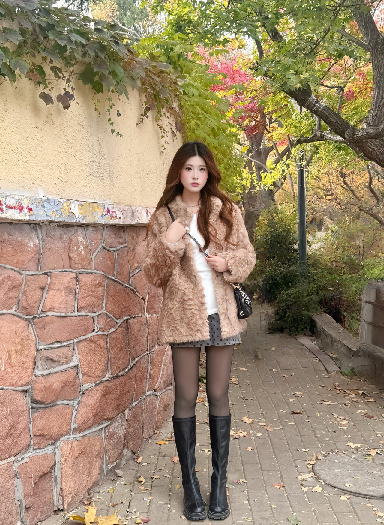 🔗这样穿高级又显瘦～好喜欢～🍂|||黑丝真的是秋冬的必备单品了✅高筒靴➕黑