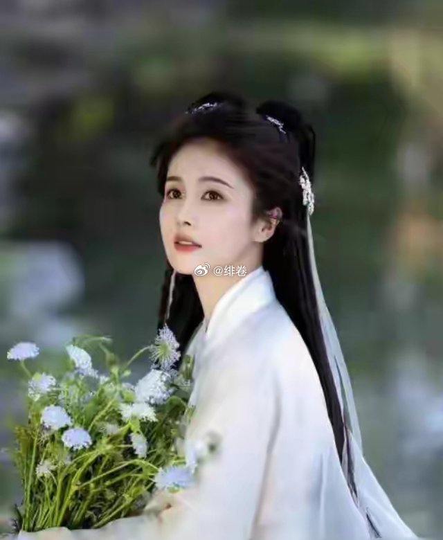 于正力捧的绝世容颜赵晴，真能接班白鹿吗？