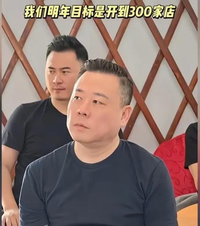 汪小菲终于亮出底牌了这也是湛兰的心声吧这次内蒙古草原游汪小菲晒出了孩子