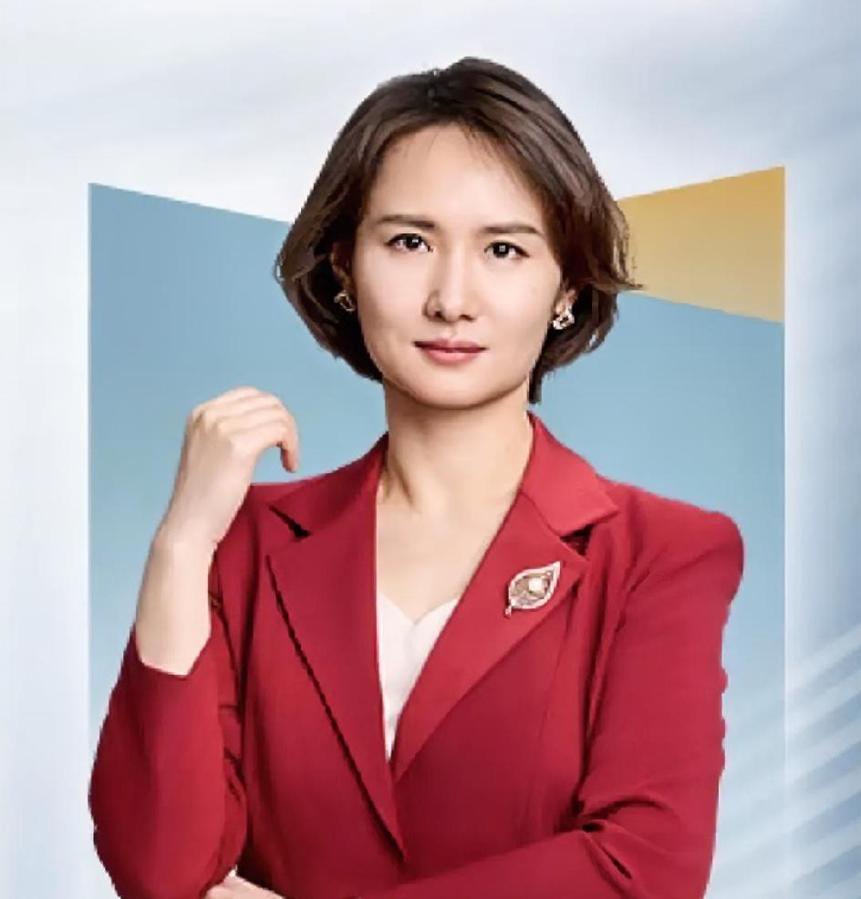 相由心生不是没道理的，你细看陈璇那张脸，就明白了为什么她能在采访时做出那样