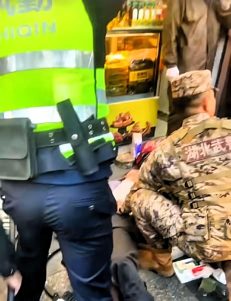 劝架丧命不是“多管闲事”，武汉两起悲剧该敲醒谁？好心劝架反遭夺命，武汉硚口