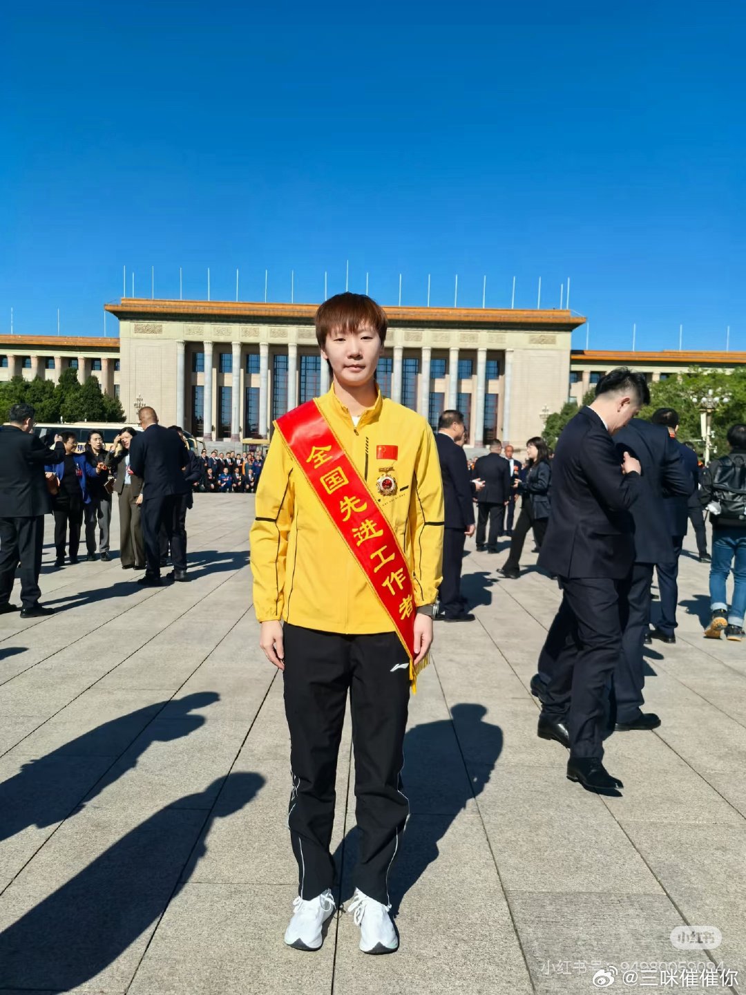 #王曼昱登顶世界第一#认识她这两年，她一步步稳扎稳打，这两年没得过的总决赛冠军得了，亚洲杯冠军得了，