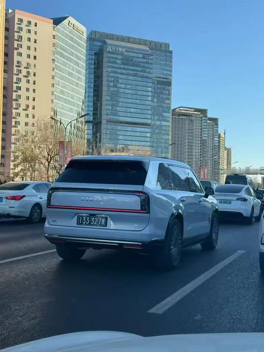 在选车这一块你可以永远相信🇰🇵朝鲜大使馆的眼光这么快“杭州湾库里南”极氪9X