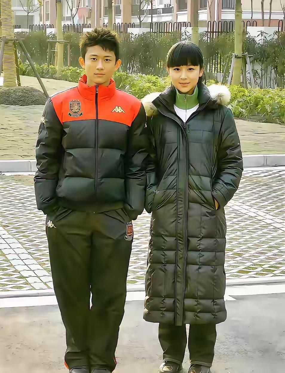 张一山和杨紫这张照片满满的青春气息[赞]