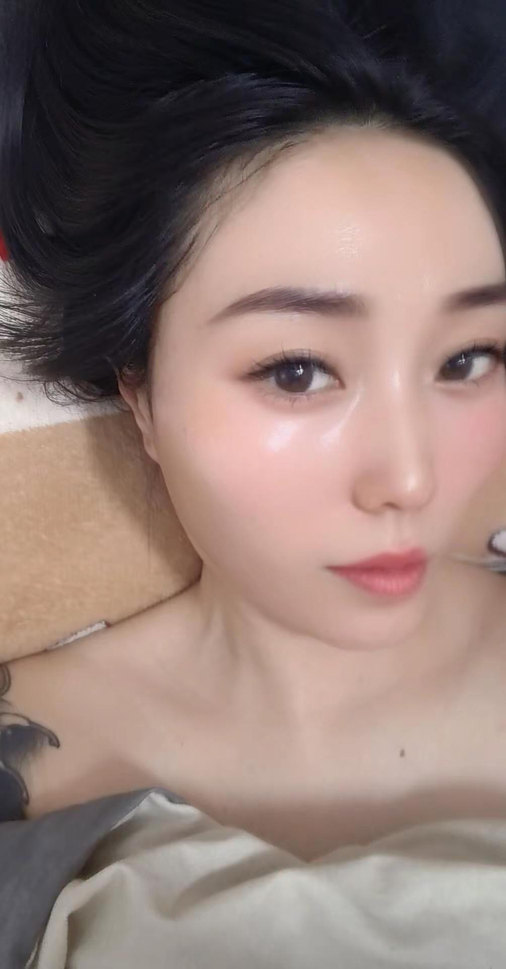 人品好，三观正，哪哪都好，都不如人家命好