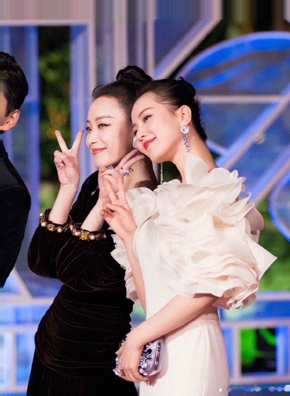 古二再曝王家卫秦雯录音，从中居然发现二件大事1.刘诗诗倪妮姐妹情深为假，刘诗诗在