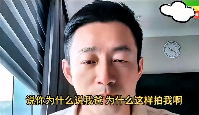 小霖霖冲上去骂偷拍者那一刻，汪小菲就不配说自己在保护孩子了。巴厘岛那次，有人