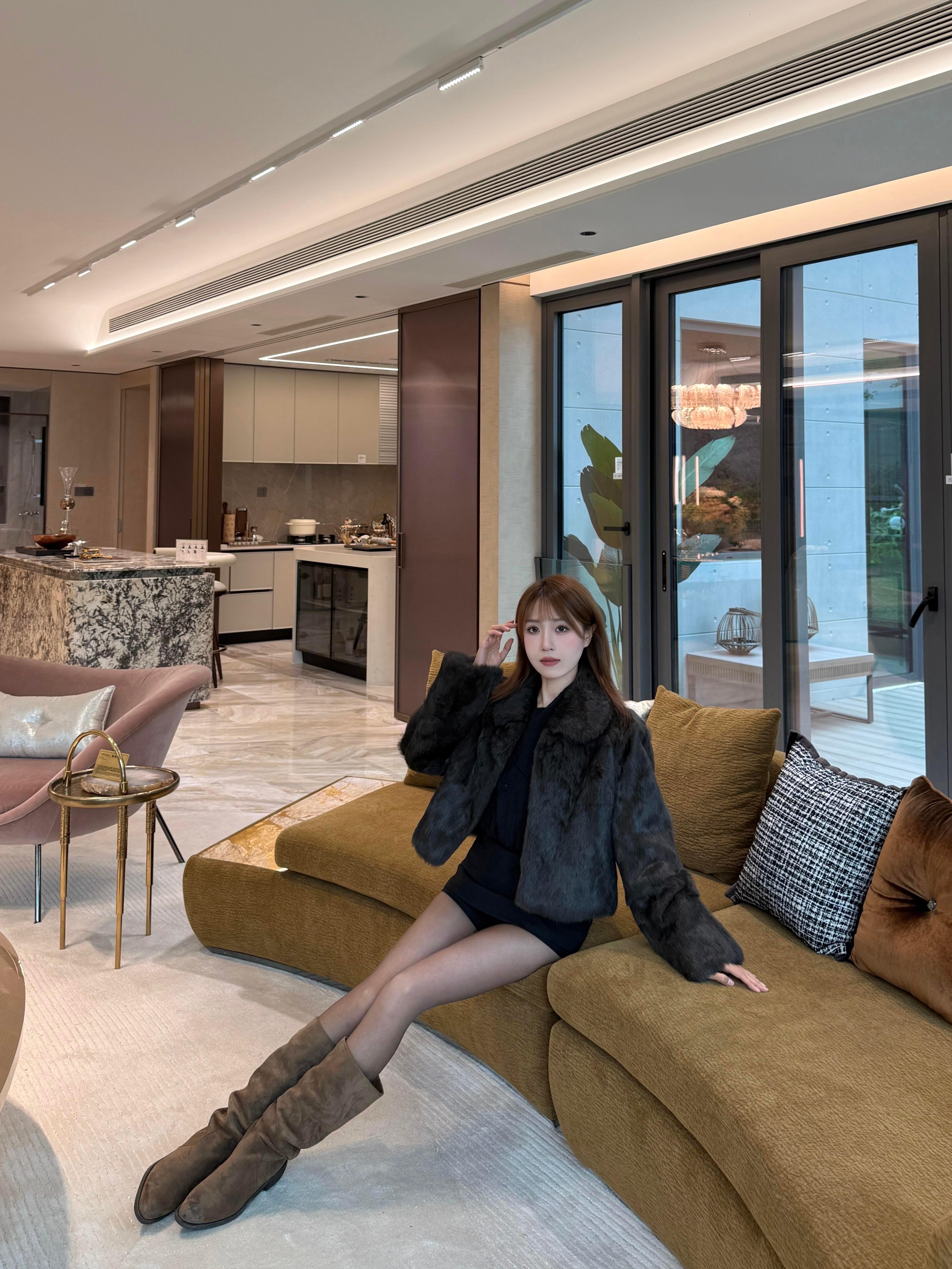 愿我们都能站在幸福里🧡​​​