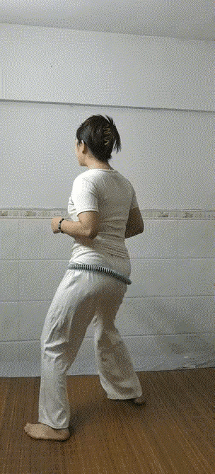 不得不说这女的真厉害，我看了半小时了，还在转。