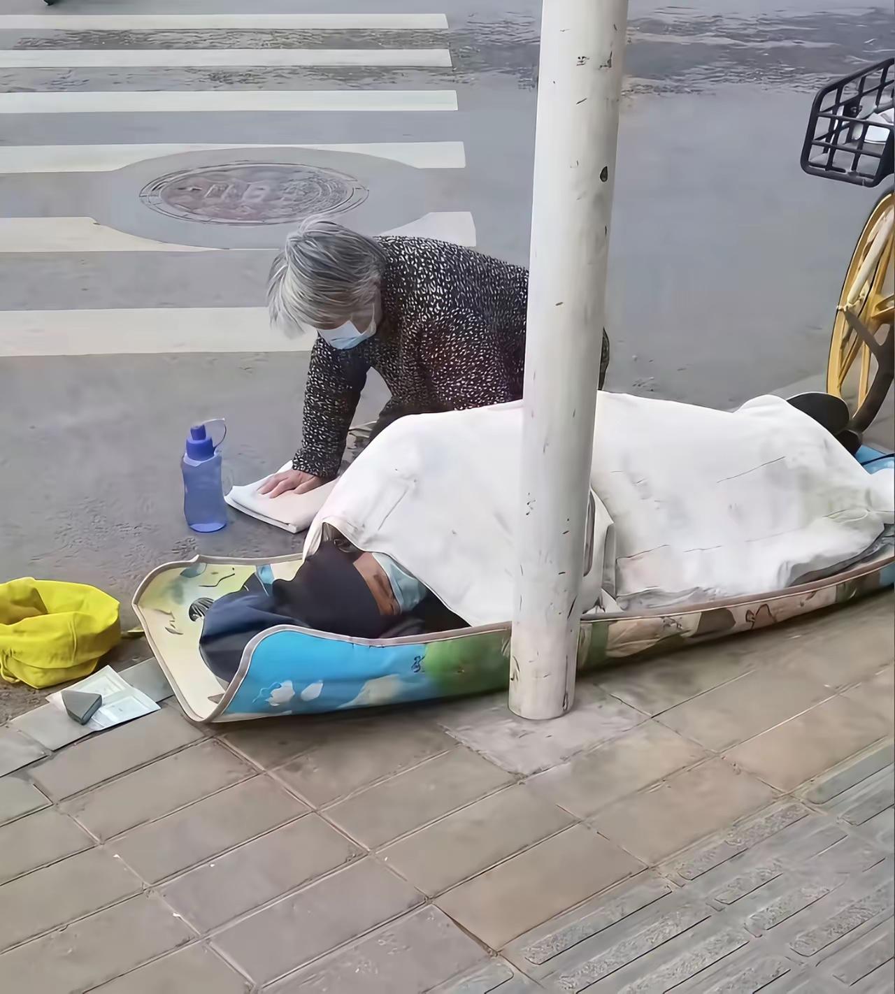 好家伙，这是轮班制[捂脸哭]