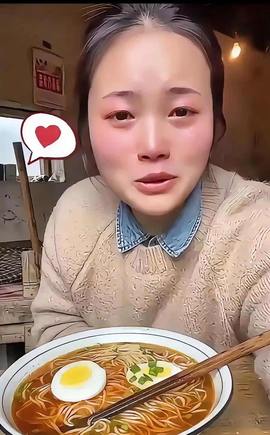 4月25日，一名扎根深山支教整整五年的95后女孩，在网上悄悄发了一条求助帖。她自