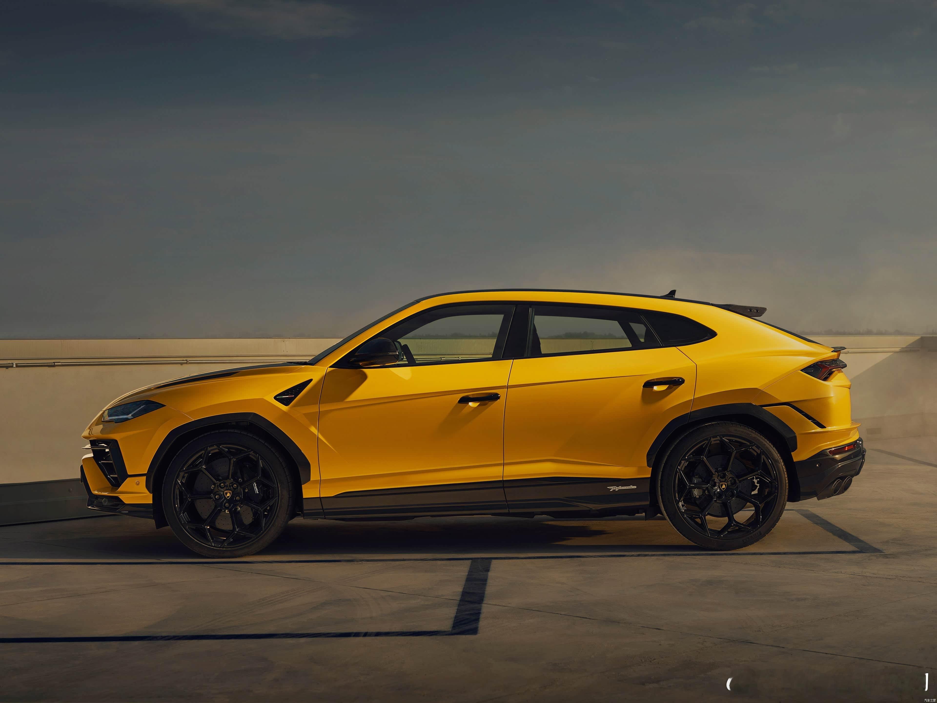 兰博基尼2025销量创历史新高大众集团一招鲜！SUV保时捷有了Cayenne，2