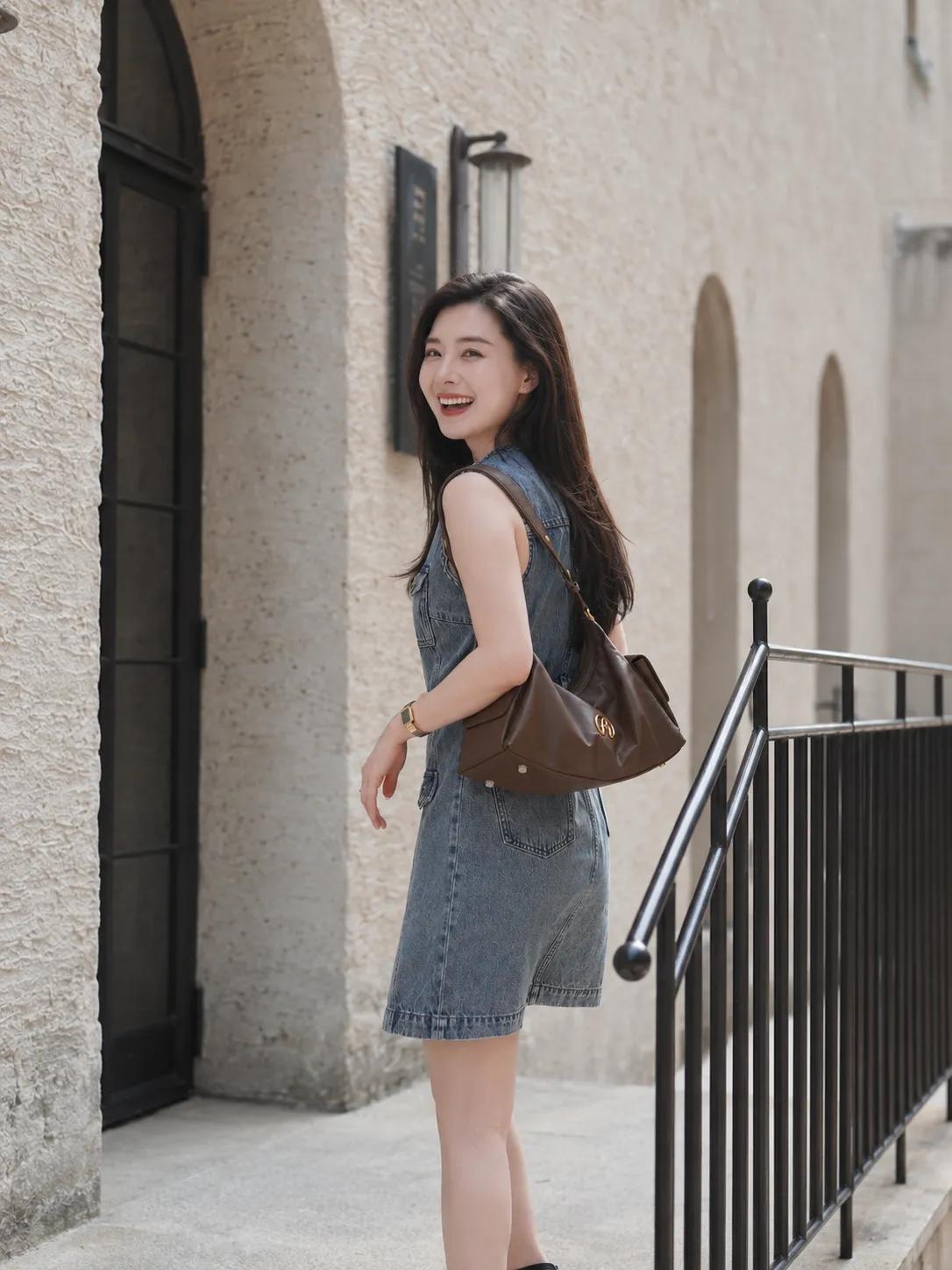 牛仔美女