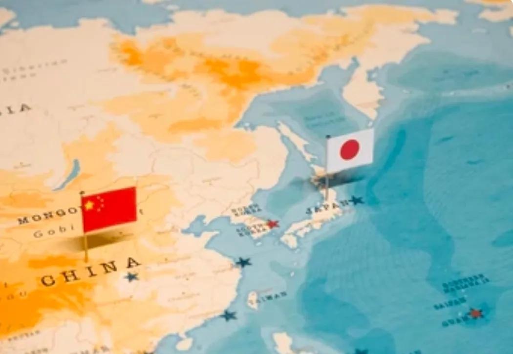 接触过大量日本人后，我可以很负责任的说：1：绝大部分日本人对于二战期间的暴行都知