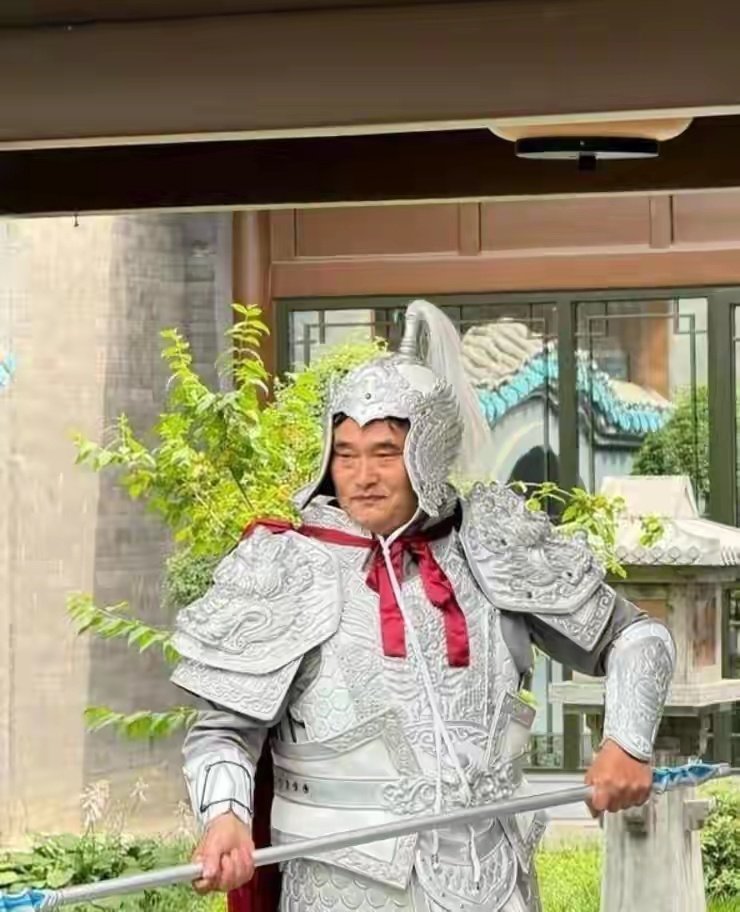 一查吓一跳！出场费10万，节俭到极致的朱之文，私下生活有多壕​