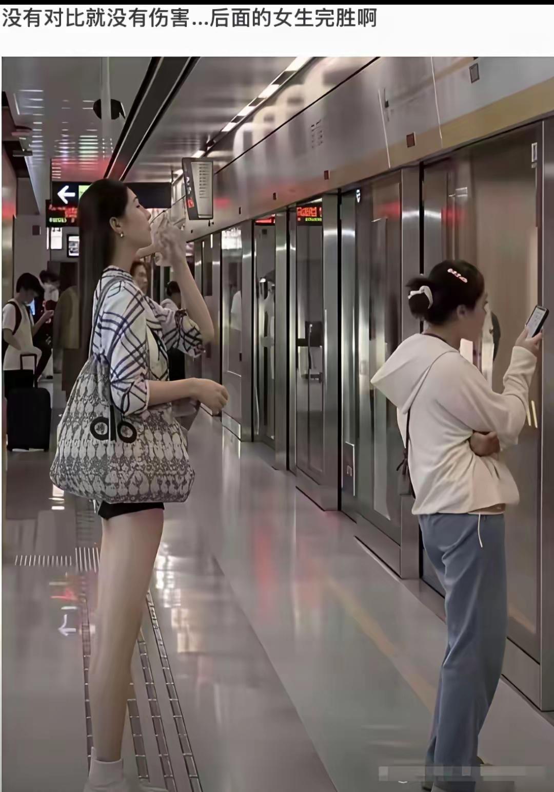 遇到这样的情形，还是敬而远之吧。毕竟，不是谁个子高谁就一定稳赢的。你最多只能说，