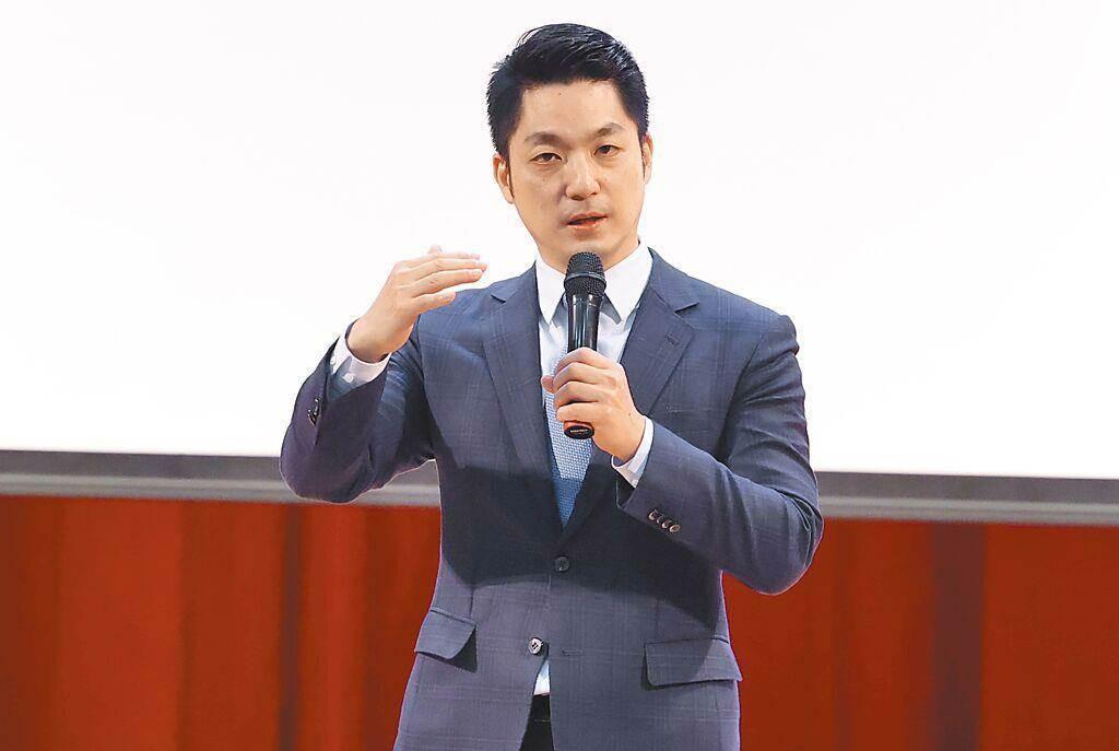 卓荣泰“轮回说”挨轰蒋万安批：最该被轮回的就是“行政院”台行政机构负责人卓荣