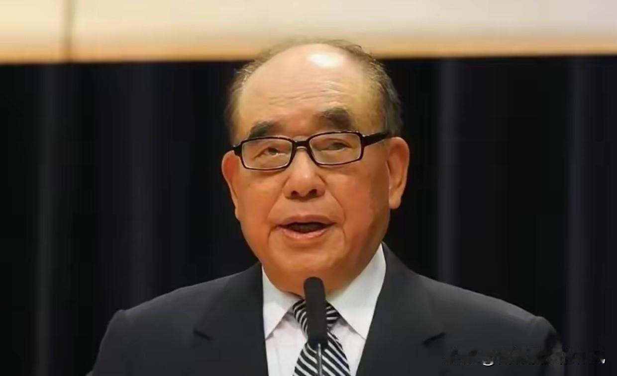 蒋介石侍卫长郝柏村晚年复盘历史提出观点：蒋公一生最大的失误，并非兵败后退守台湾，