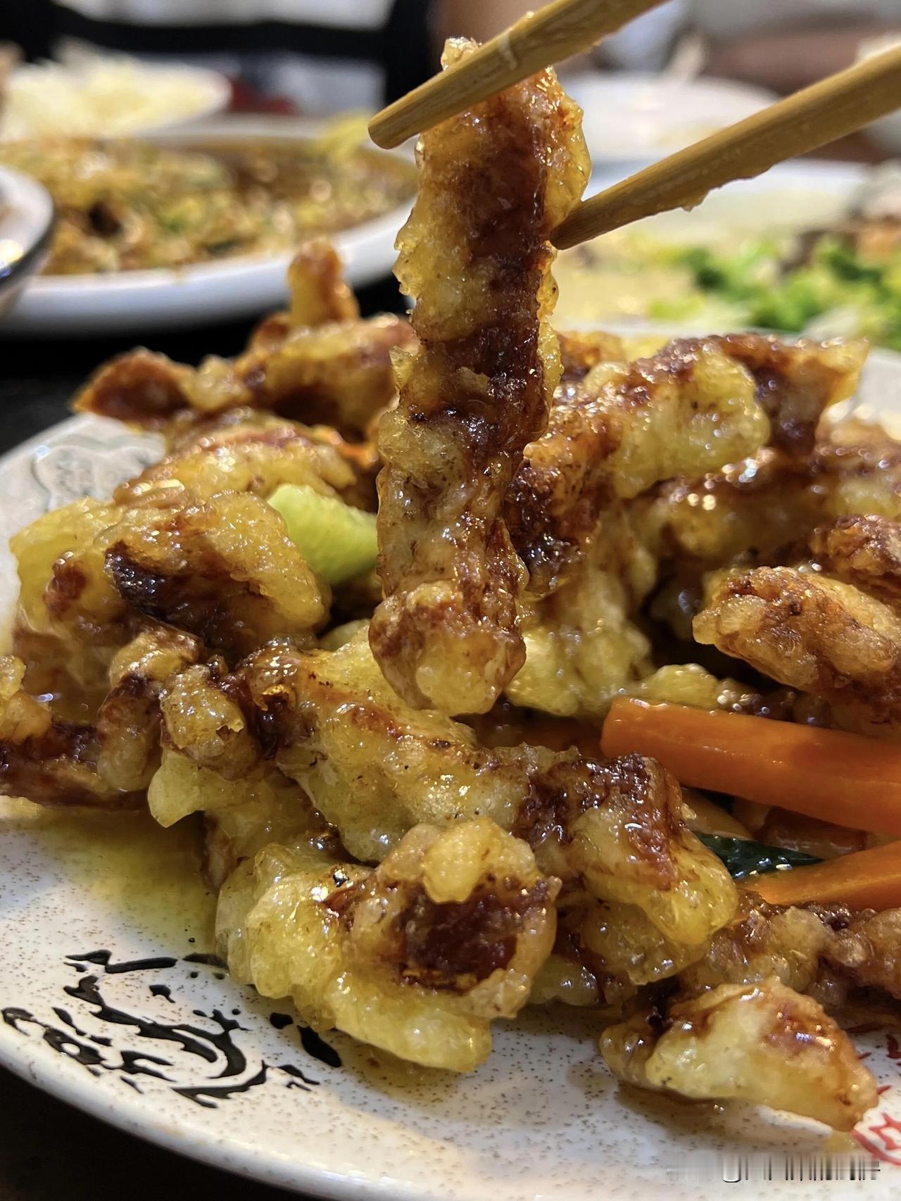 东北纯正血统不爱吃锅包肉就爱吃焦烧肉条楼下小店爆满胜在实惠吃口便饭花不了