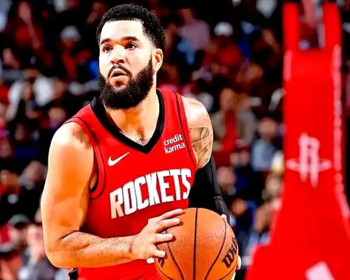 说下去年西部第二的感受第一，双铁卫在线，但是失误少，这点老范可以第二，格林虽