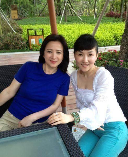 何晴真是令人心疼。她可是在四大名著改编剧里都有精彩表现的演员，晚年却被病魔折磨。