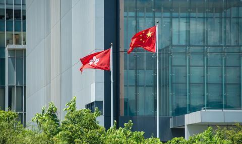 中美联合声明发布后，中央港澳办主任又发声，某些人晚上还能睡得着吗？5月12日下