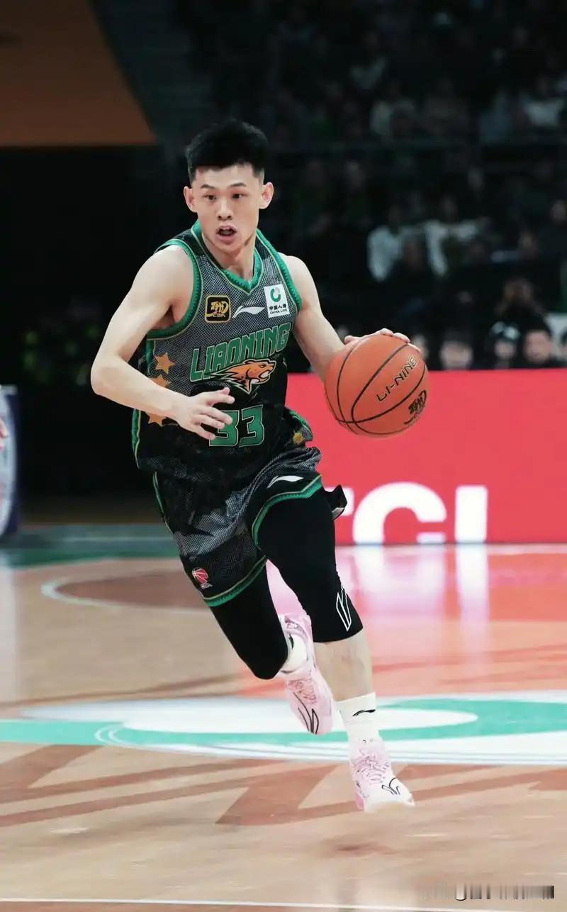 辽篮主场大胜广厦，王岚嵚19分闪耀全场北京时间12月15日，CBA常规赛辽宁