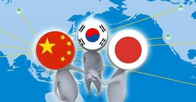 日韩主动寻求合作风向变了！解放军南海巡航后，不可思议的事