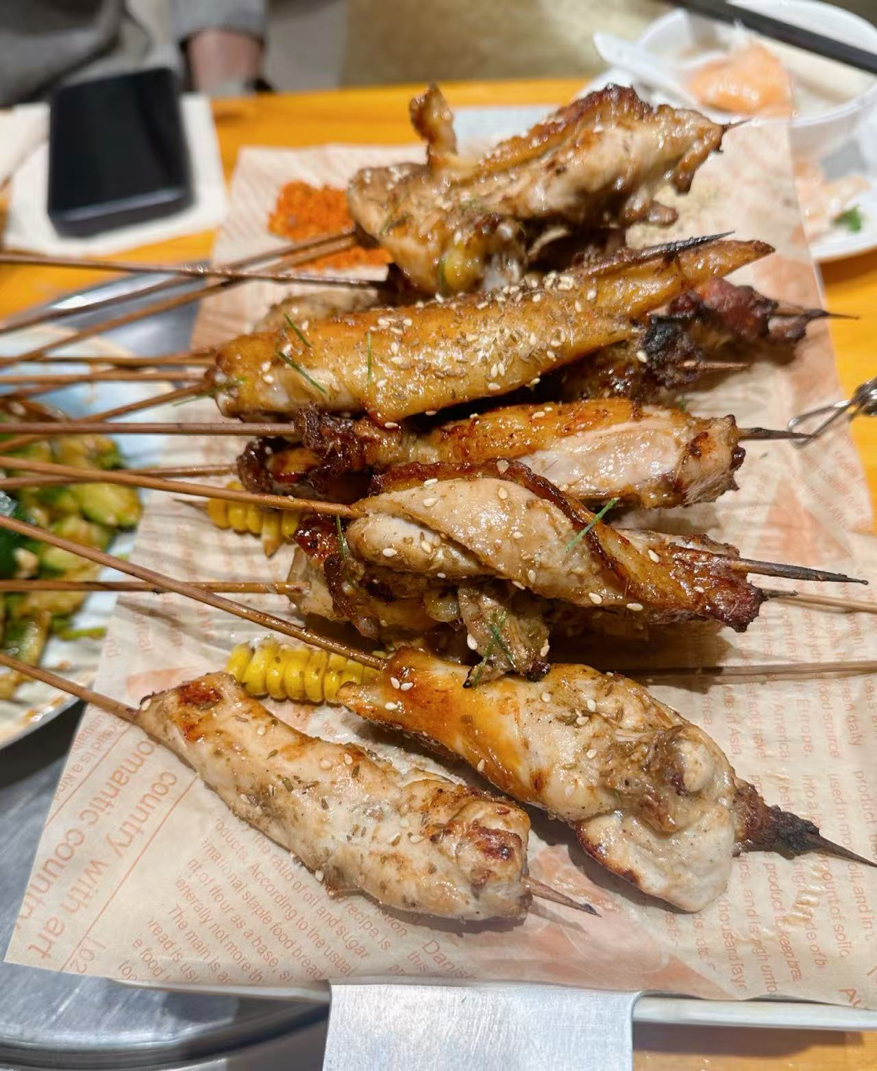 广州夜宵打卡，茂名烤鸡这家店值得冲！