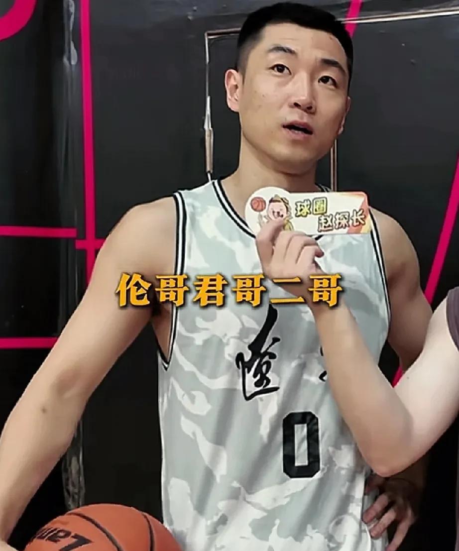 高诗岩心目中对他帮助最大的是他！高诗岩在代表辽宁队打今年的全运会小组赛期间，接