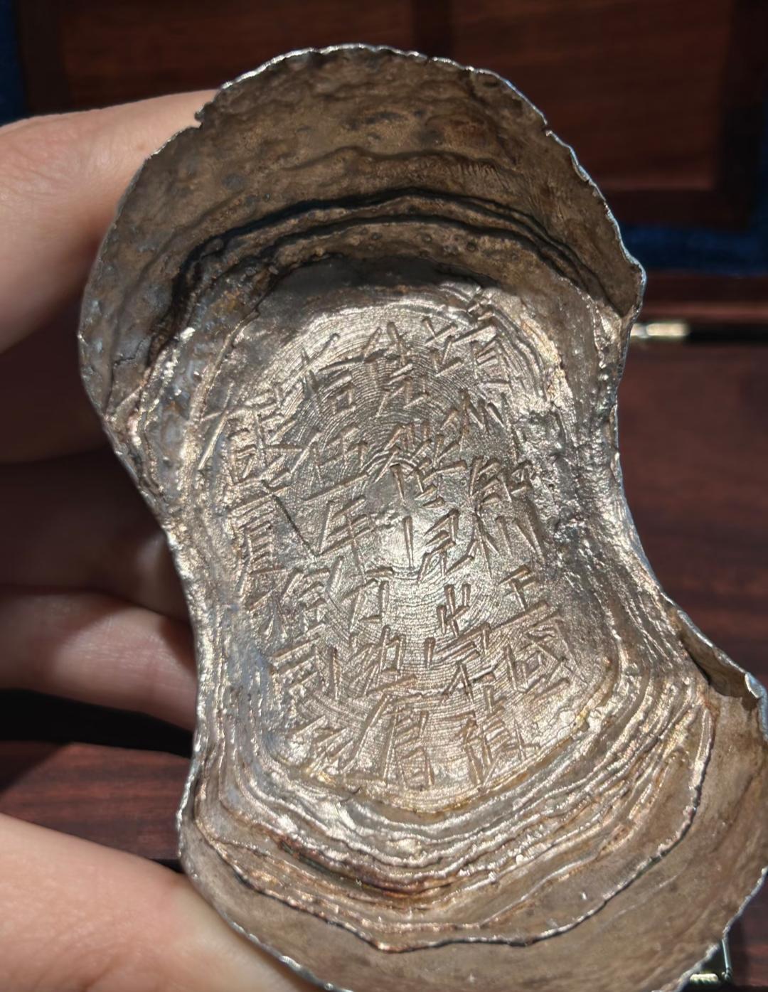 朱元璋杀到朝堂无官，雍正发钱发到手软，腐败照样打了地鼠换了个洞郭桓案爆发那年，