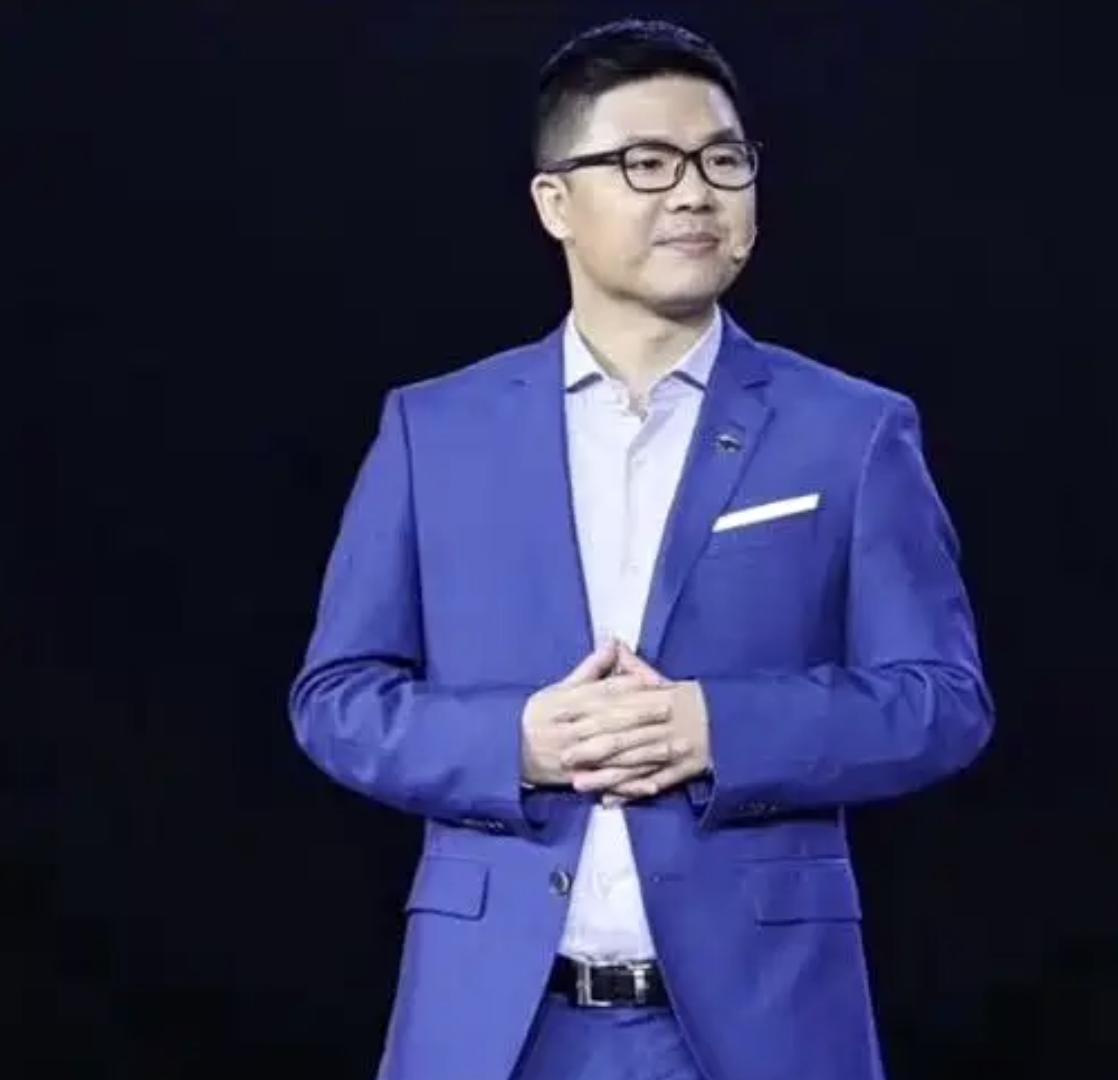赵长江离开比亚迪算是车圈的大新闻了。在比亚迪工作了16年，赵长江可以说是王传福的