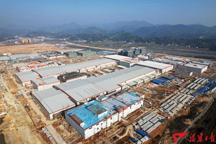 手握万亿石油财富的中东产油国，如今却急得如热锅上的蚂蚁，不惜千里迢迢奔赴中国，只