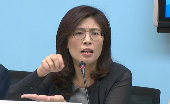 这很不寻常！6月21日，郑丽文缺席两场重要活动，引发岛内强烈猜测！同一天两场