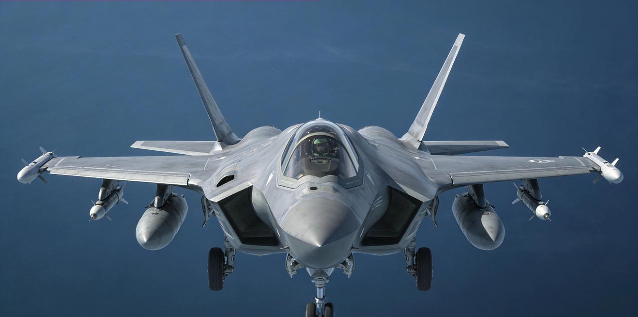 外媒炒作歼-35是“半成品”有何居心近期，境外部分媒体与舆论人士再度聚焦中