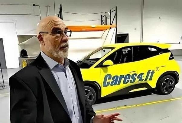 美国人买了台比亚迪海鸥回去，进行了拆解，并且给出的报价是最低也得8万6000元。