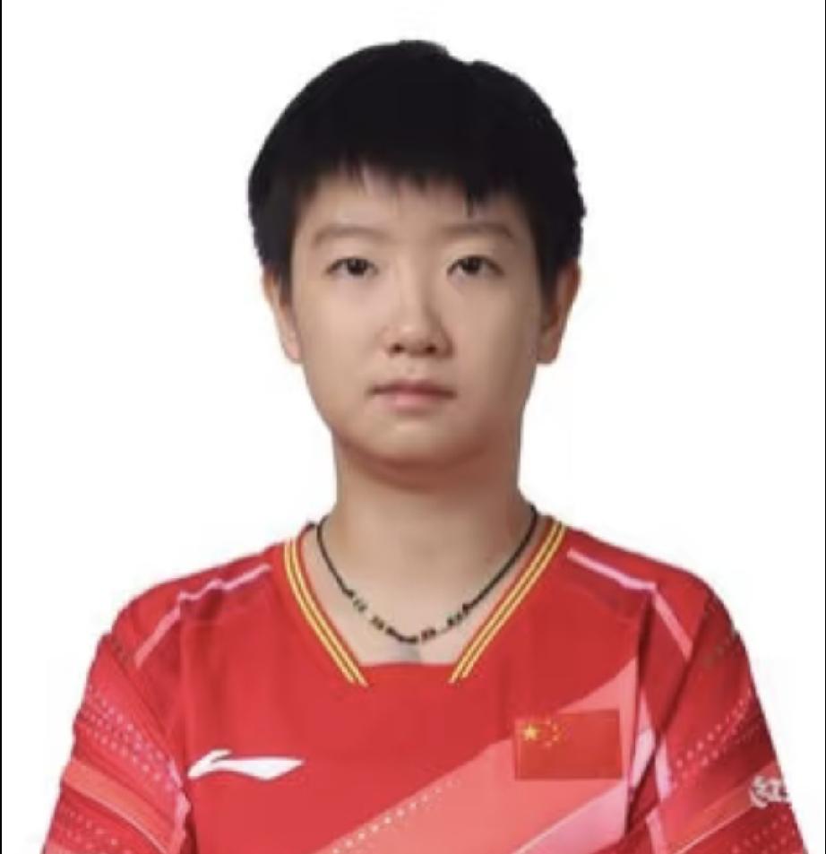 莎莎亚运会公式照出来了。全网热烈，为什么？看看莎莎的照片，不是最新的照片。莎