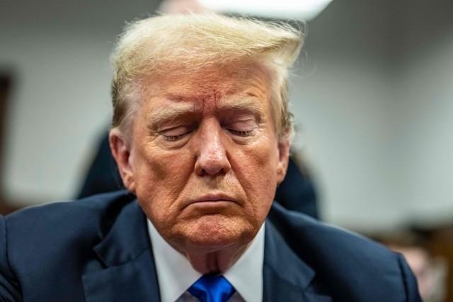 美国政府停摆的根源、影响与重启展望当地时间2025年10月1日，因国会未通过