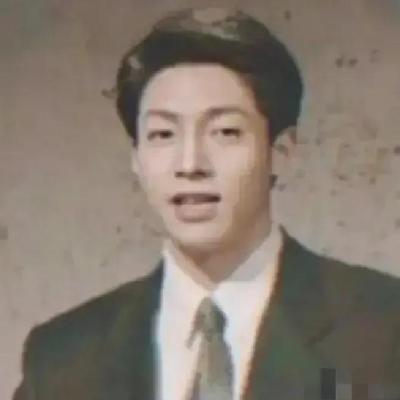 1997年，撒贝宁去央视面试，领导肖晓琳一看到他，转头就走入办公室锁上门，问同事