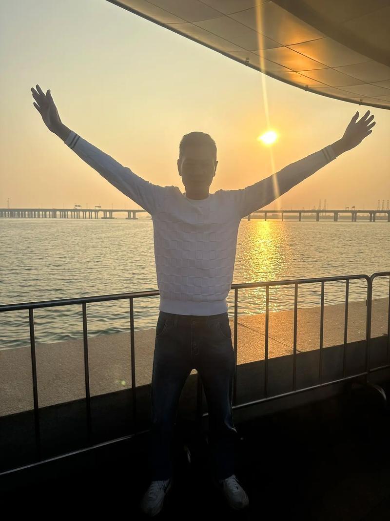 高龄男士啥时候最丢人？没有老婆不丢人，（缘分到了就水到渠成）没有孩子不丢人