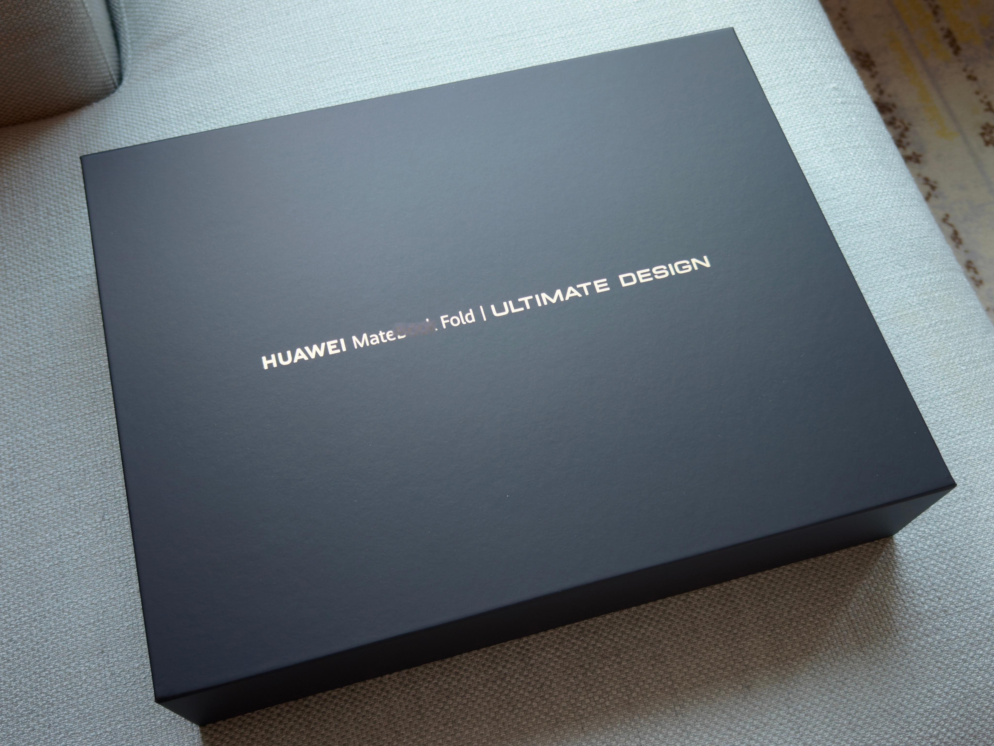 HUAWEIMateBookFold这款鸿蒙折叠PC拿到了，太TM尊了。我