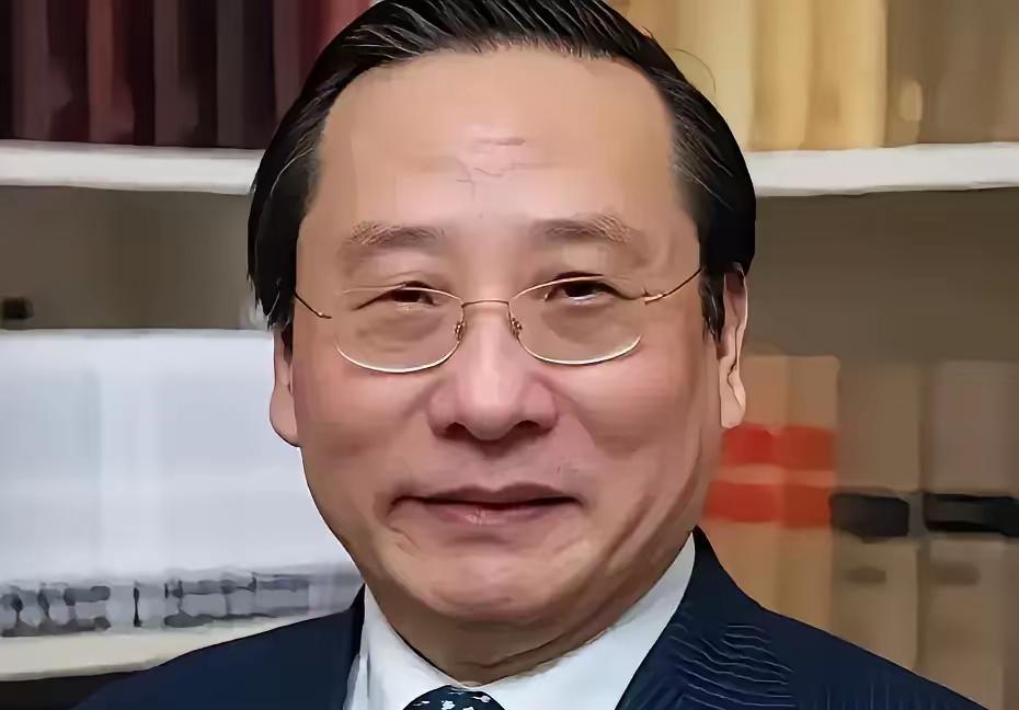 有美国学者质疑高志凯：你的国家迅速发展武力，已严重威胁到了周边邻国的安全关切。