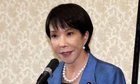 日本局势彻底失控，一则重磅消息全网炸锅：日本竟私下向中国递出紧急请求！身为首相的