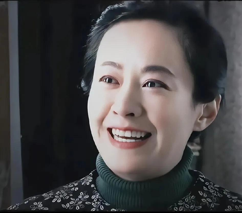 剧雪现在做梦都笑醒了吧，不仅演活了马皇后，还可以天天喊洪武大帝：“重八，重八，朱