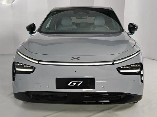20 万新能源 SUV 配置横评：座舱与驾乘体验全面解析20万预算买新...