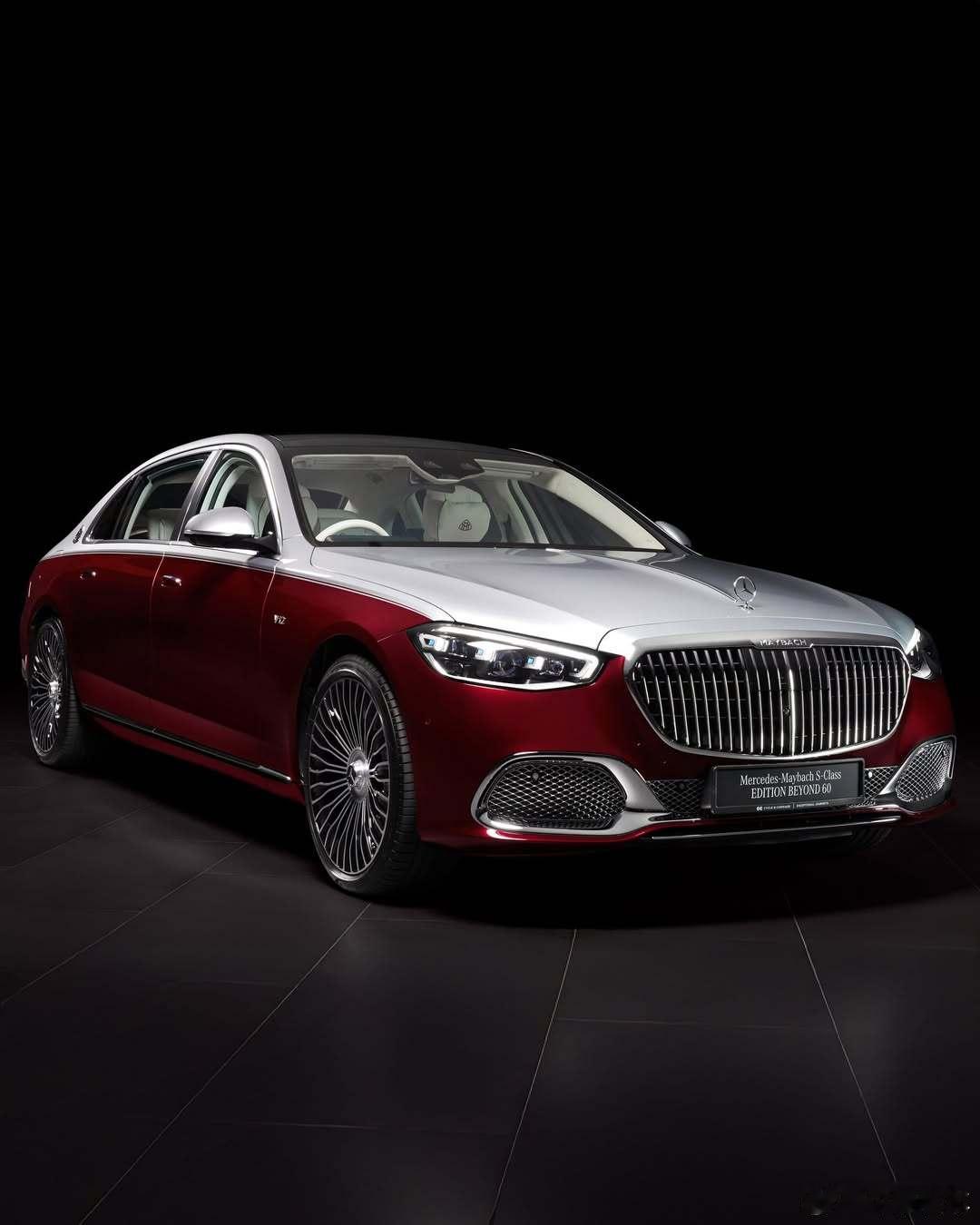 新加坡建国60周年之迈巴赫S680EDITIONBEYOND60奔驰号外