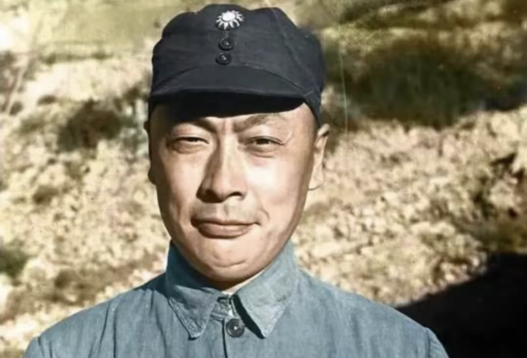 叶飞虽然是上将军衔，却有大将风格。他与老上级粟裕曾经因粟裕抓过叶飞，并险些被杀头，但叶飞却从没有记过