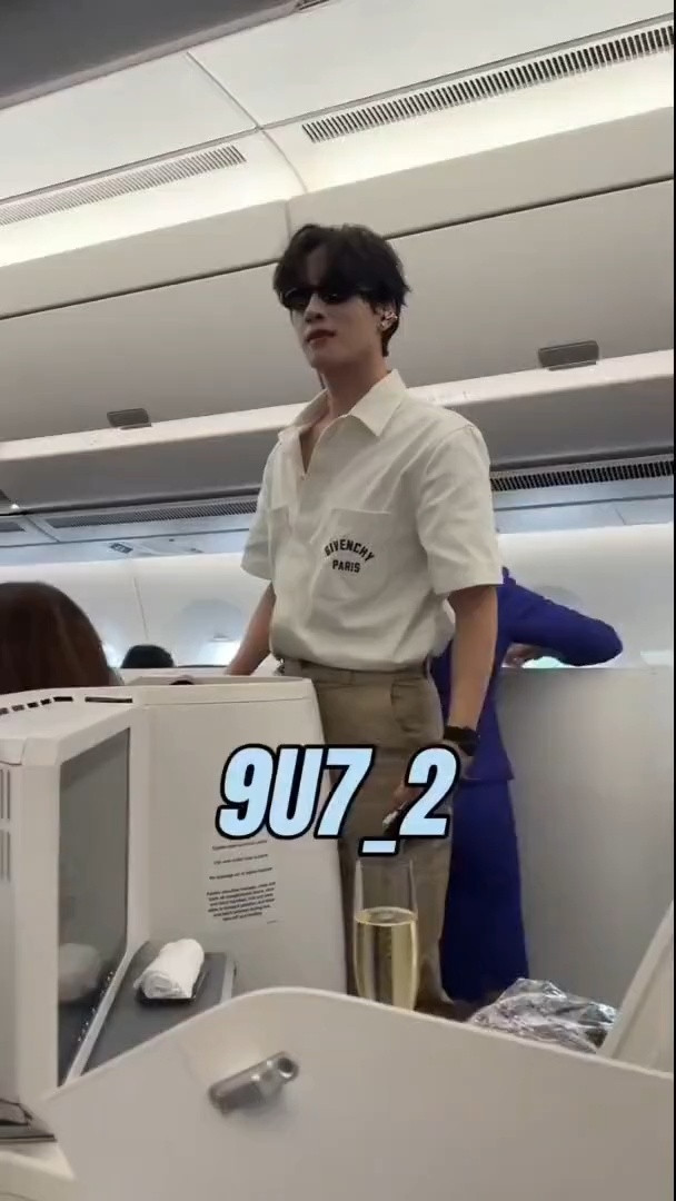 扔的房卡吗。。已造谣莫辜负🥰展轩机场图​​​